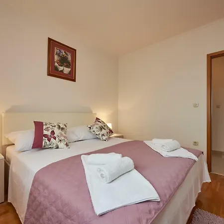 Apartman Sunny *