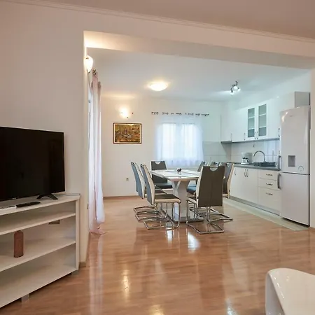 Apartman Sunny