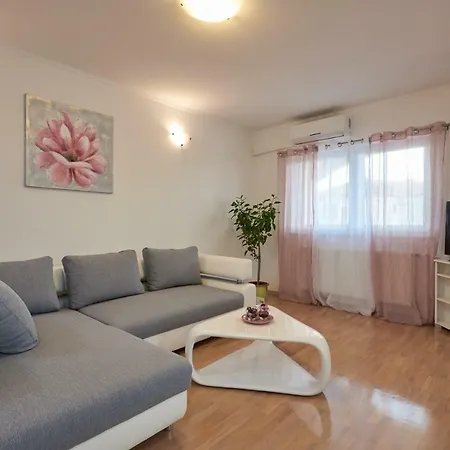 Apartman Sunny Appartamento Traù