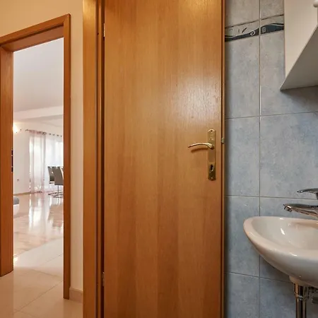 Apartman Sunny 公寓
